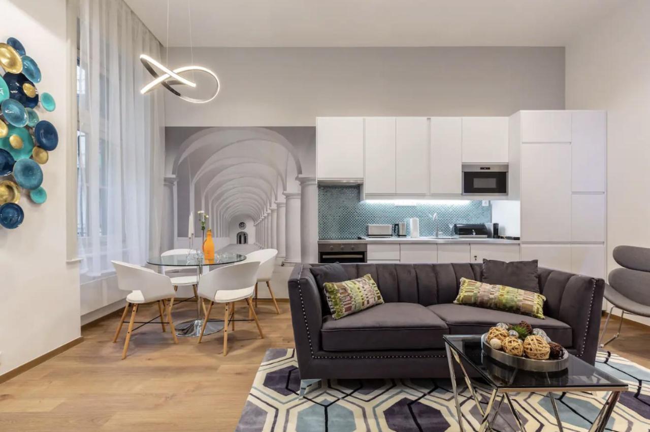 Premium Apartment By Hi5-King Street'S Luxury Budapeste Exterior foto